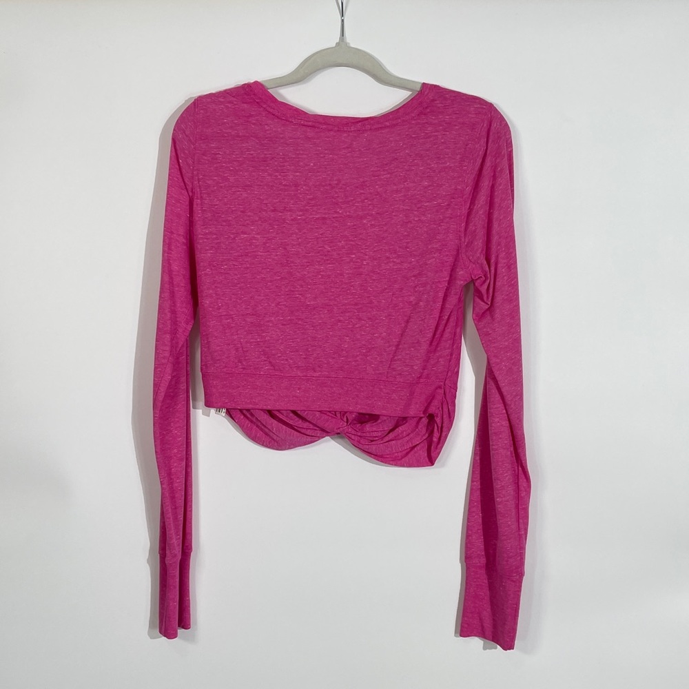 Free People Movement Top Size L Long Sleeve Bright Pink NWOT - Picture 2 of 9